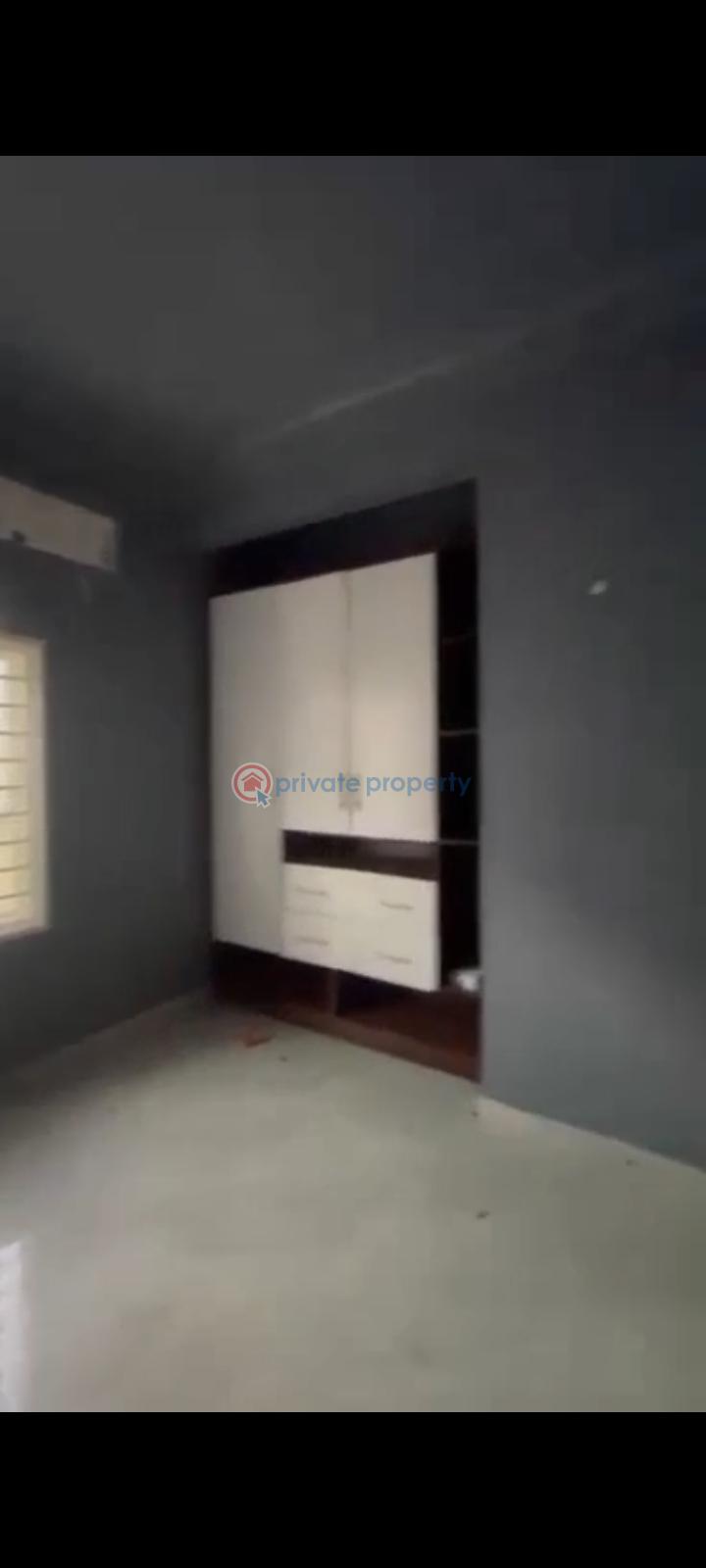 3 bedroom Block Of Flats For Rent Gilmore Jahi Abuja Phase 2  - 1