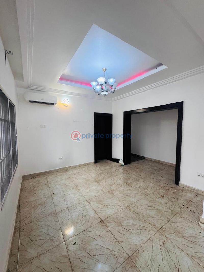 3 bedroom Block Of Flats For Rent Katampe Ext. Abuja Phase 2  - 4