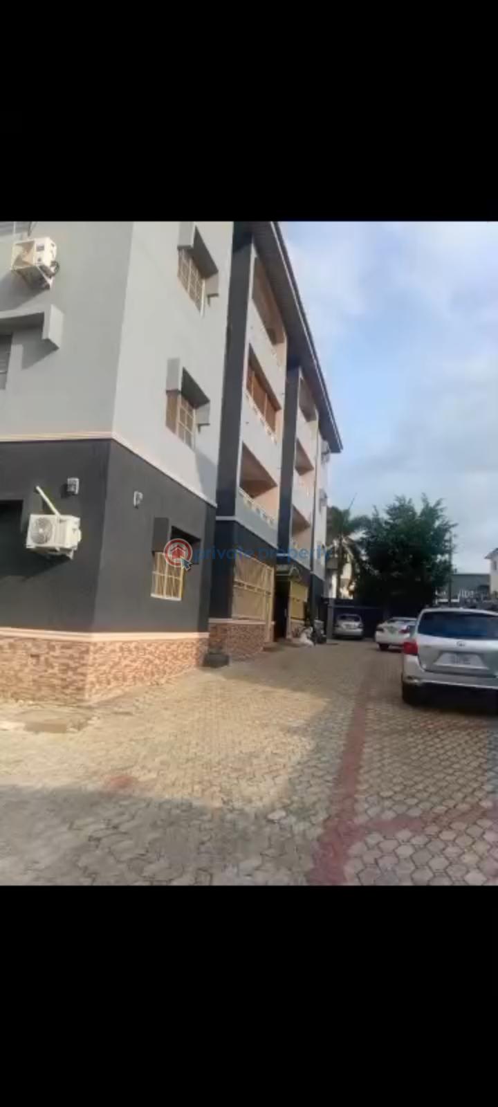 3 bedroom Block Of Flats For Rent Wuye Main. Wuye Abuja Phase 2  - 0