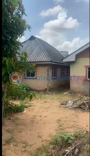 Bungalow For Sale Ekae Through Guobadia, Off Country Home. Benin Edo - 3