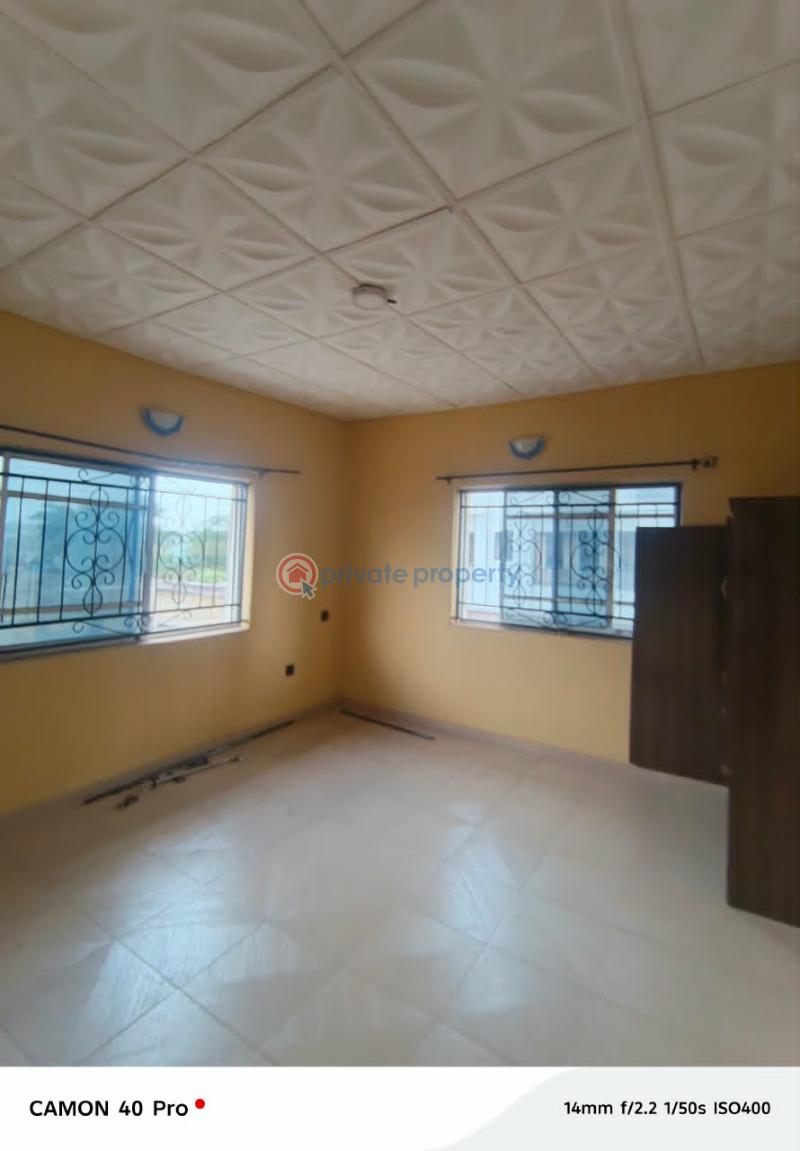 Flat & Apartment For Rent Bobby Olofa, Okebadan Estate, Akala Way, Akobo, Ibadan. Ibadan Oyo - 6