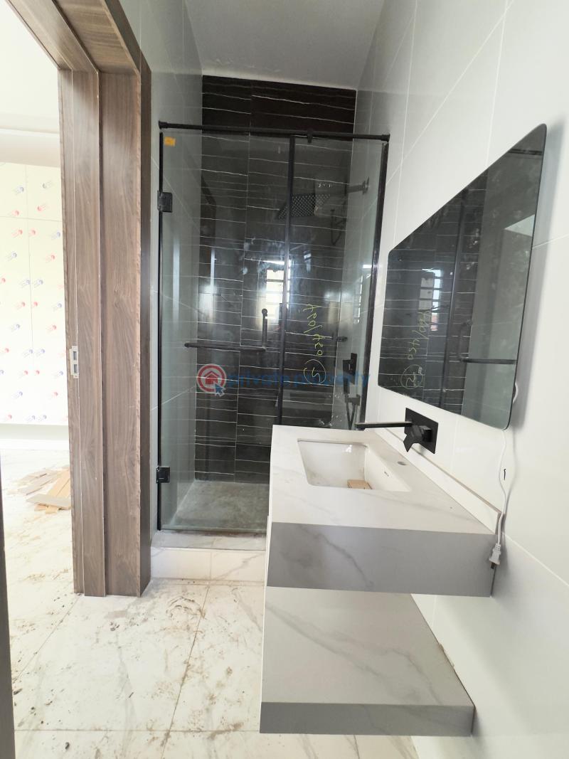 Standard 3 bedrooms flat - 8 3 bedroom Block Of Flats For Sale Lekki Phase 1 Lagos - 8