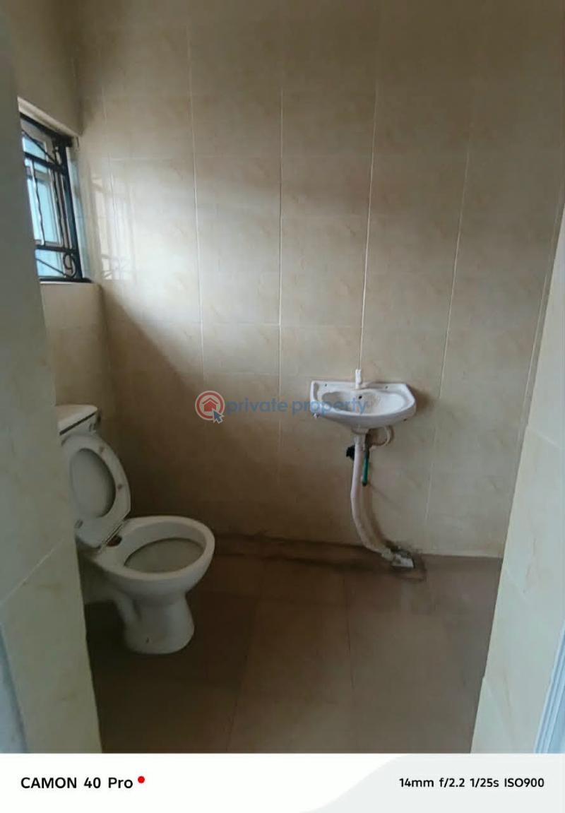 Flat & Apartment For Rent Bobby Olofa, Okebadan Estate, Akala Way, Akobo, Ibadan. Ibadan Oyo - 5