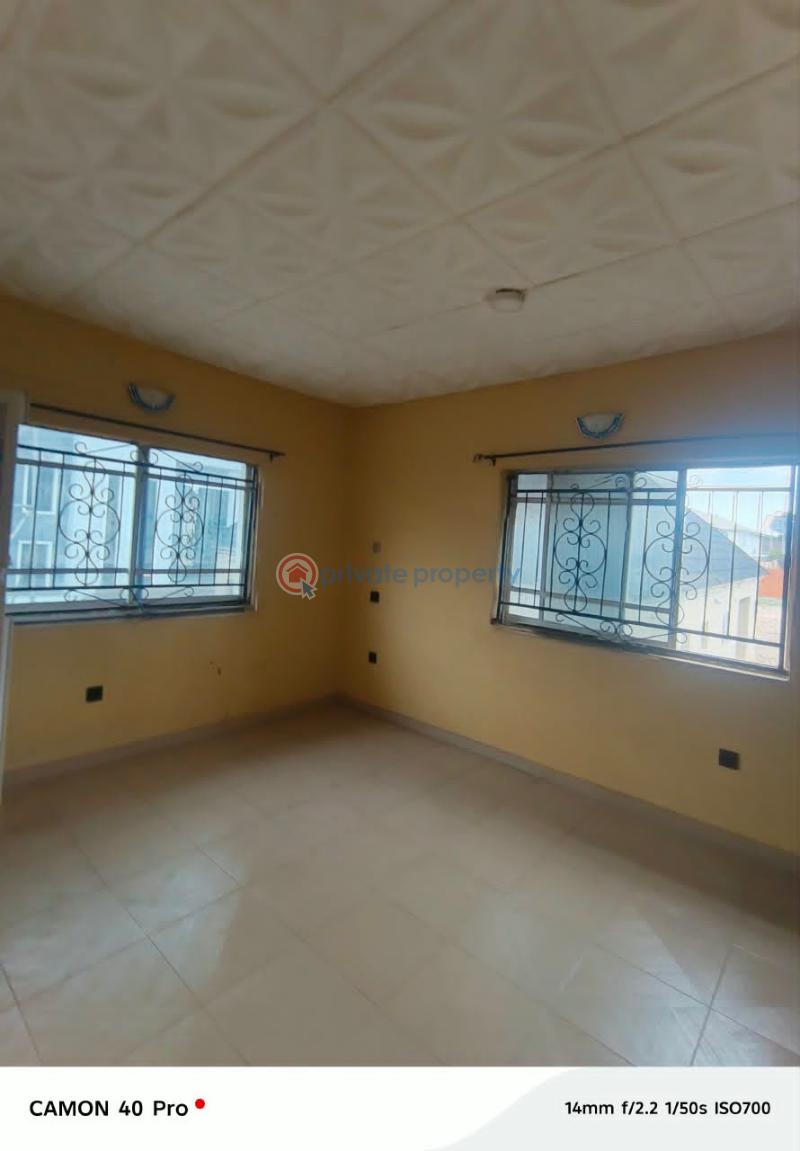 Flat & Apartment For Rent Bobby Olofa, Okebadan Estate, Akala Way, Akobo, Ibadan. Ibadan Oyo - 3
