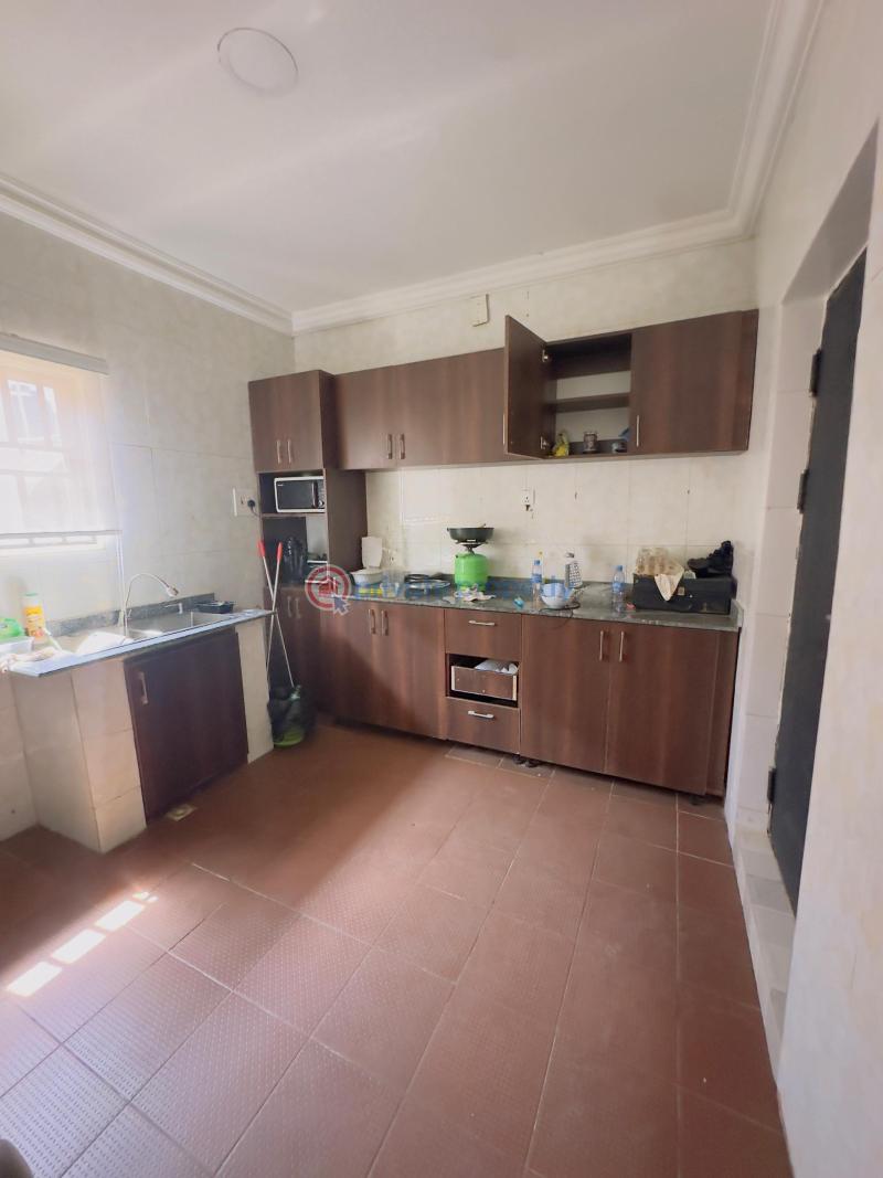 3 bedroom Detached Bungalow For Rent Sunnyvale Estate Galadimawa Abuja Phase 3  - 4