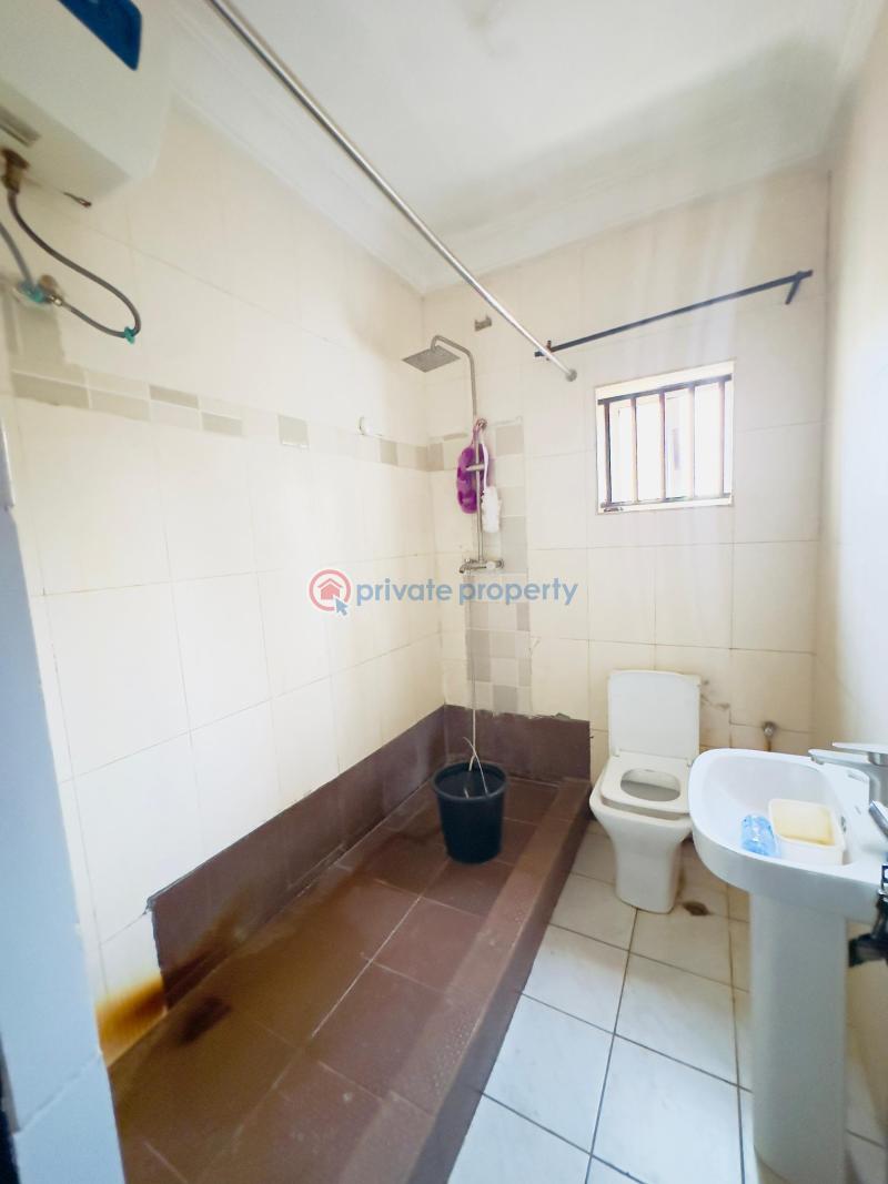 3 bedroom Detached Bungalow For Rent Sunnyvale Estate Galadimawa Abuja Phase 3  - 6