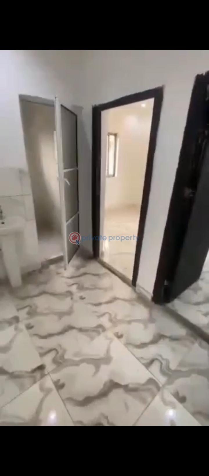 3 bedroom Flat & Apartment For Rent Palmgroove, Shomolu, Lagos* Shomolu Lagos - 2