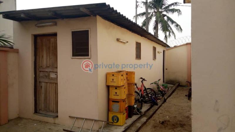 10 bedroom House For Sale Oke Alfa Jakande Isolo Lagos - 6
