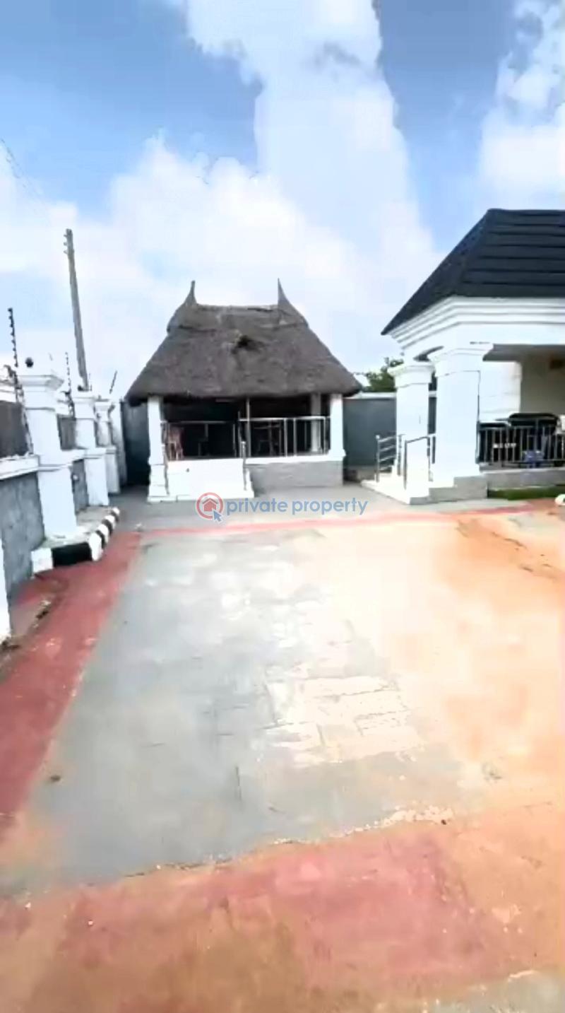 Block Of Flats For Sale Okhoromi Off Osula Street Off Air Port Road Benin City Benin Edo - 0
