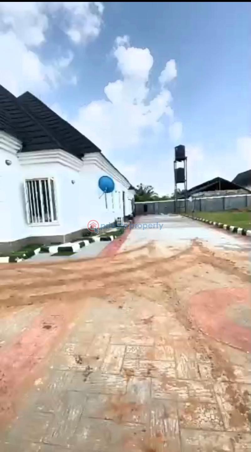 Block Of Flats For Sale Okhoromi Off Osula Street Off Air Port Road Benin City Benin Edo - 3