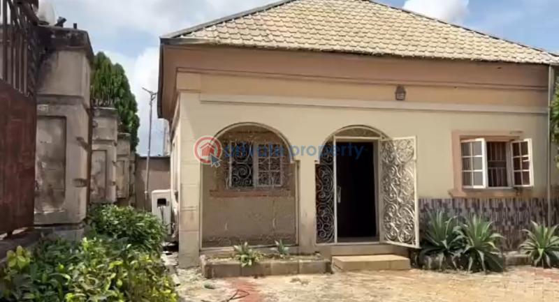 Bungalow For Sale Guobadia,off Countryhome Road… Benin Edo - 3
