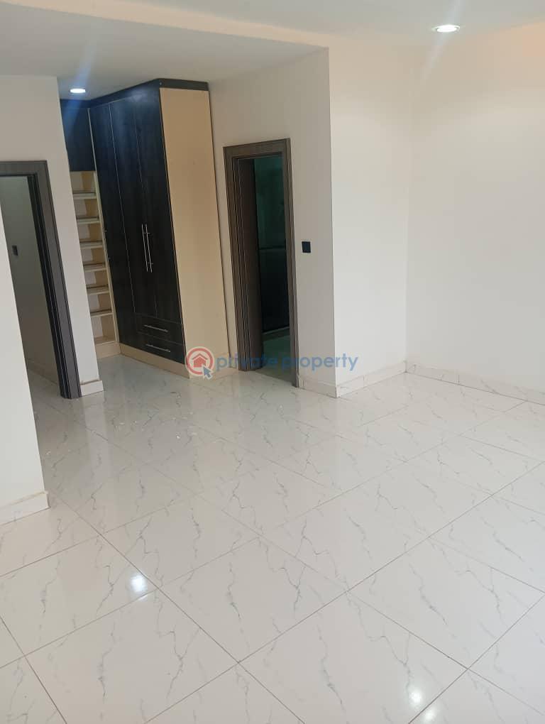 Standard 4-bedroom terrace duplex with a bq available for rent - 4 4 bedroom Terraced Duplex For Rent Living Faith, Jahi Abuja Phase 2  - 4