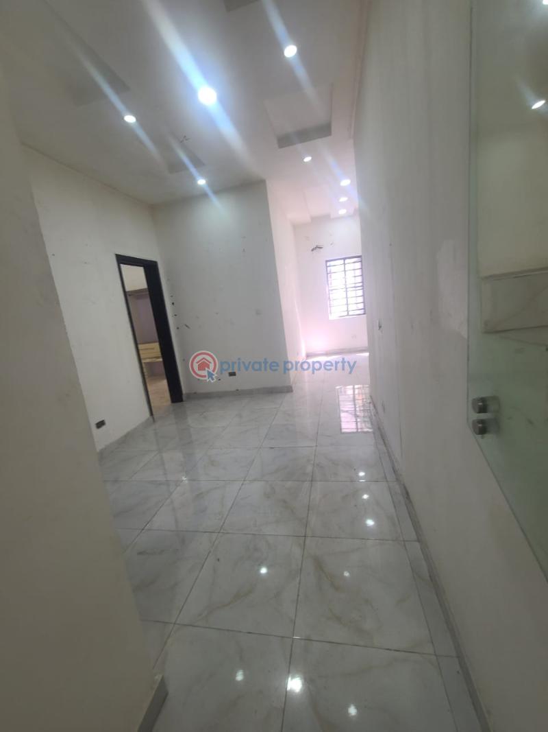 4 bedroom Terraced Duplex For Rent Platinum Way Jakande Lekki Lagos - 8