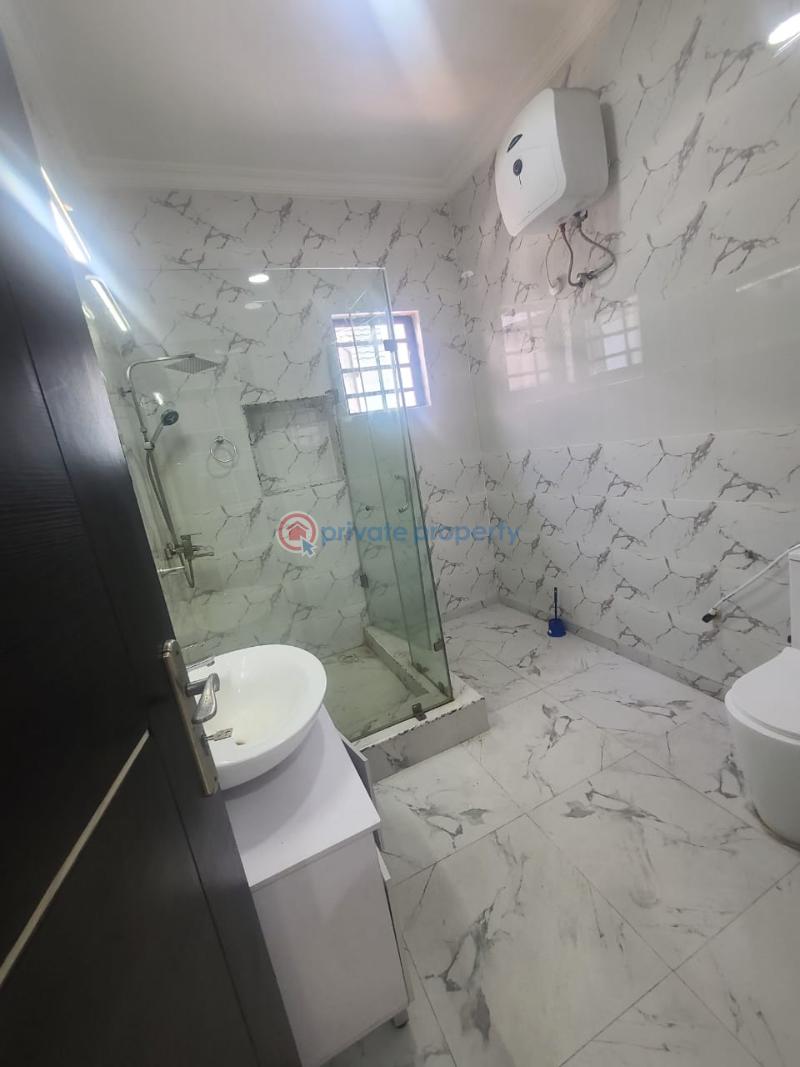 4 bedroom Terraced Duplex For Rent Platinum Way Jakande Lekki Lagos - 9
