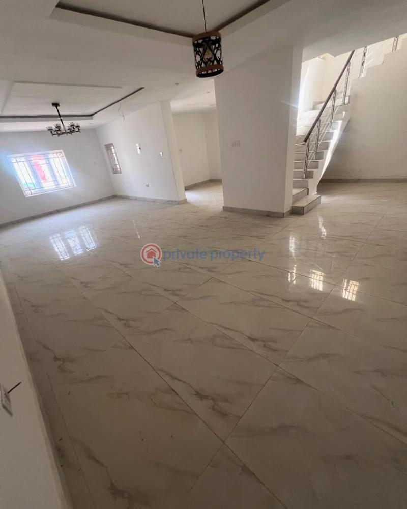 4 bedroom Terraced Duplex For Sale Guzape Districts Guzape Abuja Phase 1  - 2