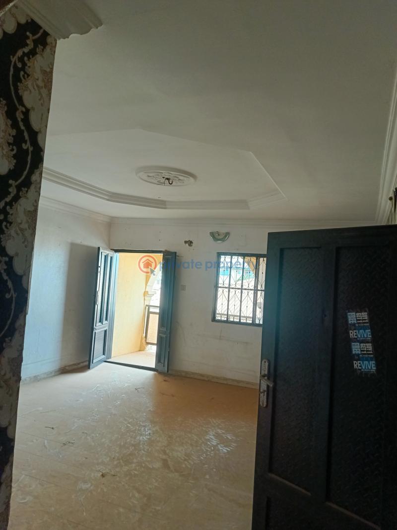 10 bedroom Block Of Flats For Sale Ikorodu Lagos - 6