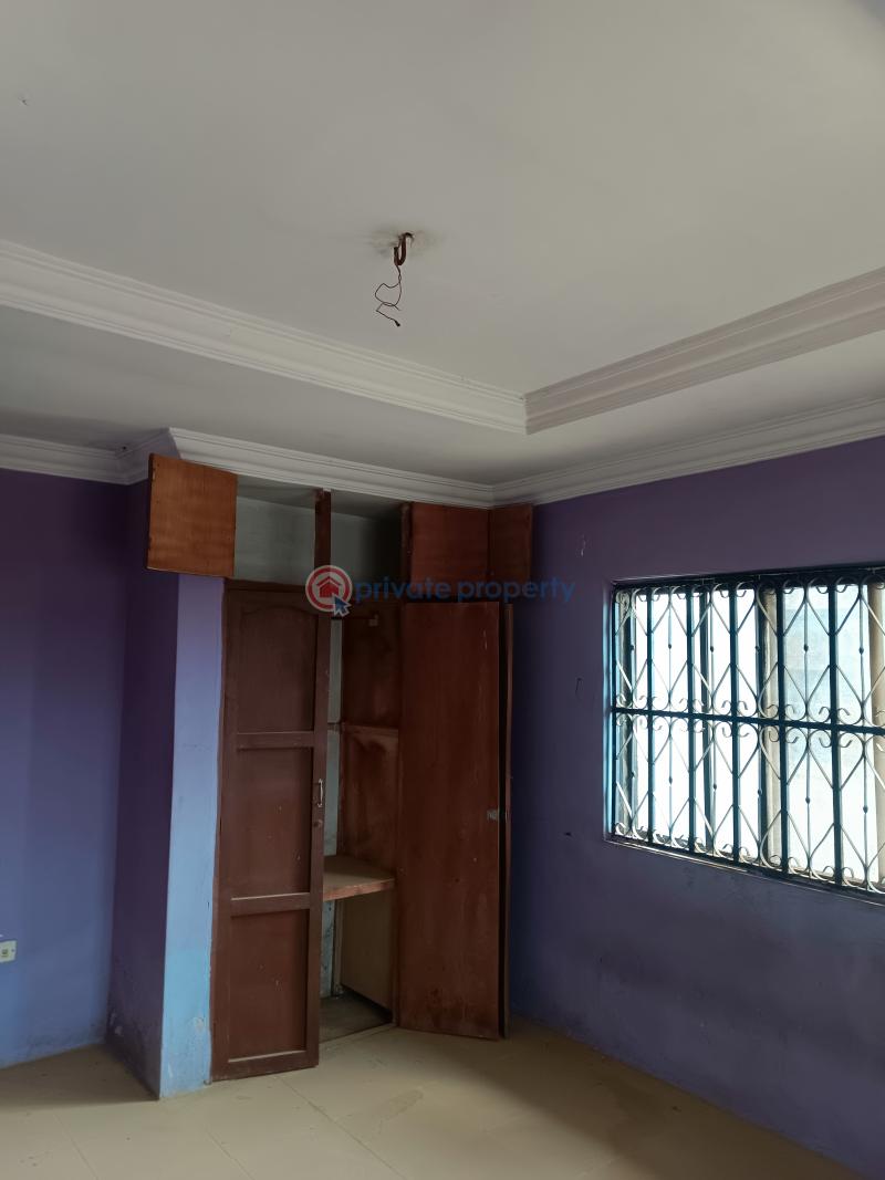 10 bedroom Block Of Flats For Sale Ikorodu Lagos - 9