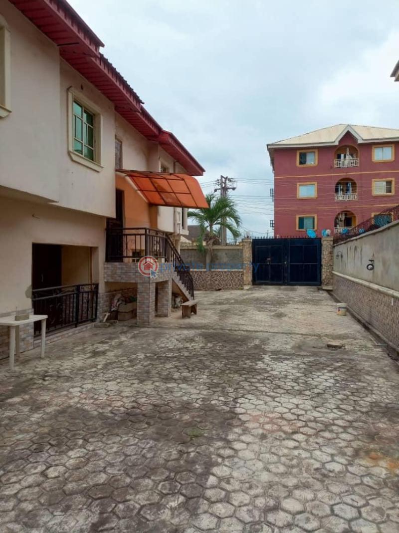4 bedroom Duplex For Sale Ago Palace Way Isolo Okota Isolo Lagos - 6
