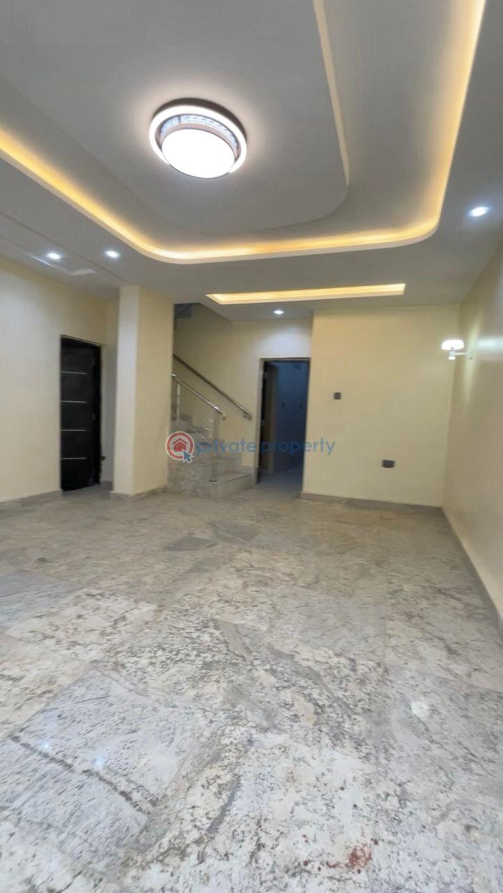 4 bedroom Duplex For Sale Durumi Abuja Phase 2  - 1