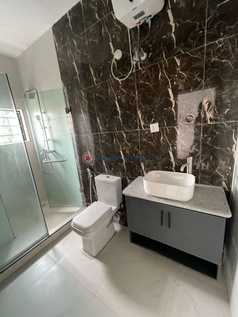 4 bedroom Terrace For Sale Ologolo Lekki Lagos - 5