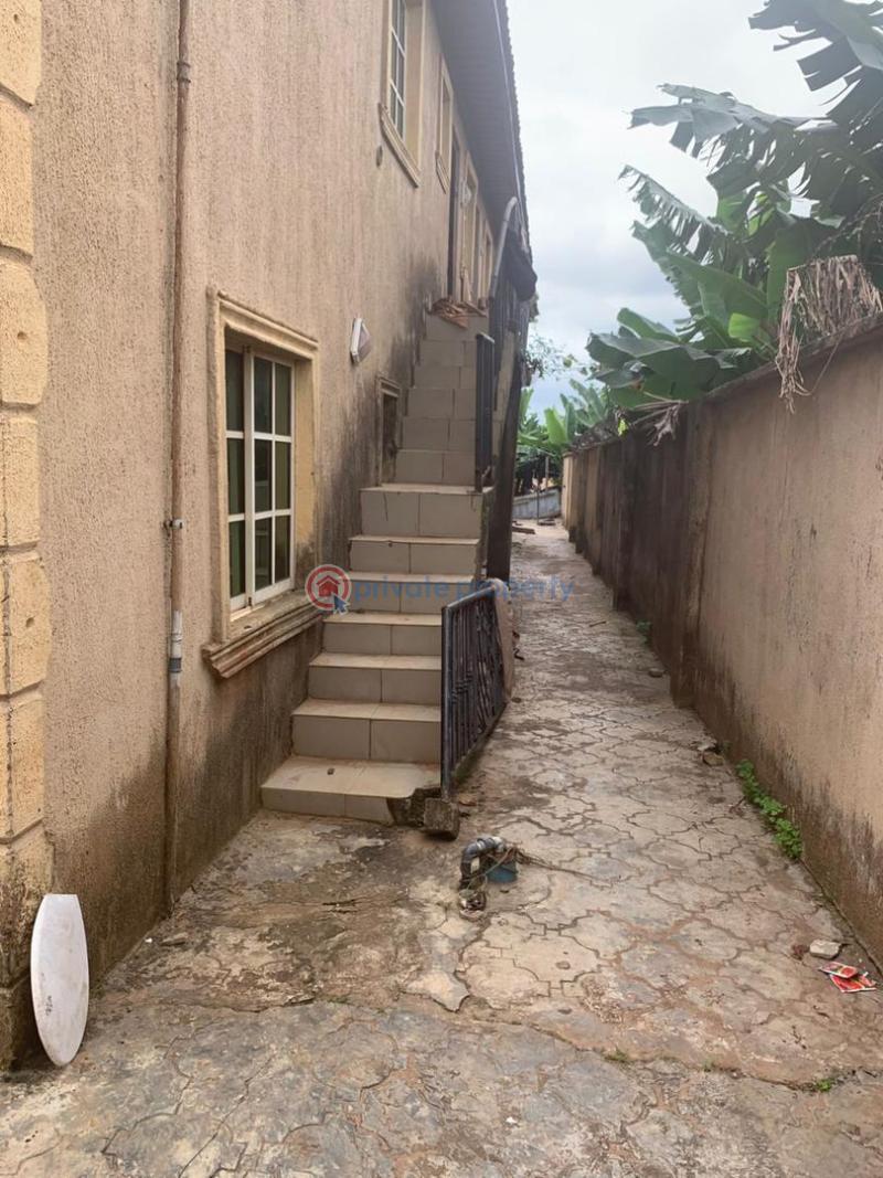 10 bedroom House For Sale Otta Ota Ogun - 4