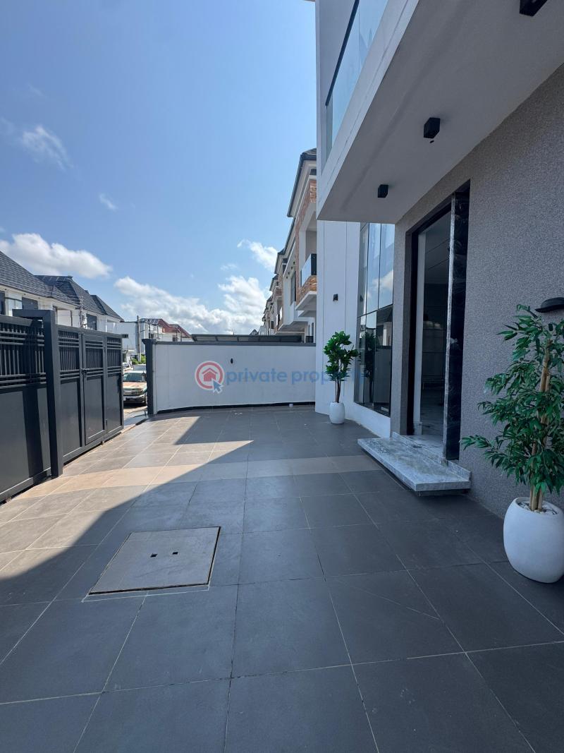 5 bedroom Detached Duplex For Sale Ikota Lekki Lagos - 4