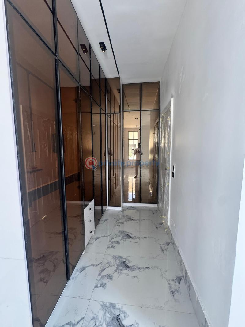 5 bedroom Detached Duplex For Sale Ikota Lekki Lagos - 1