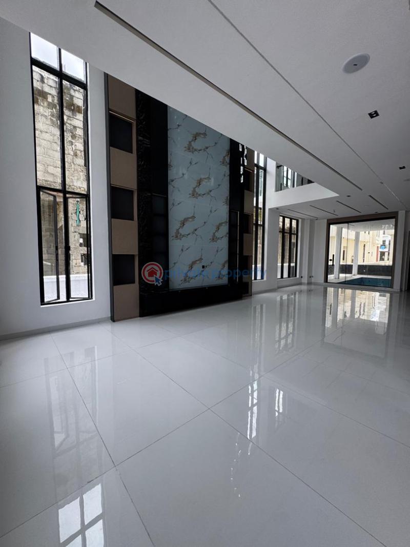 5 bedroom Duplex For Sale Ikota Axis Ikota Lekki Lagos - 1
