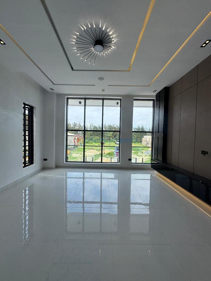 5 bedroom Duplex For Sale Ikota Axis Ikota Lekki Lagos - 22