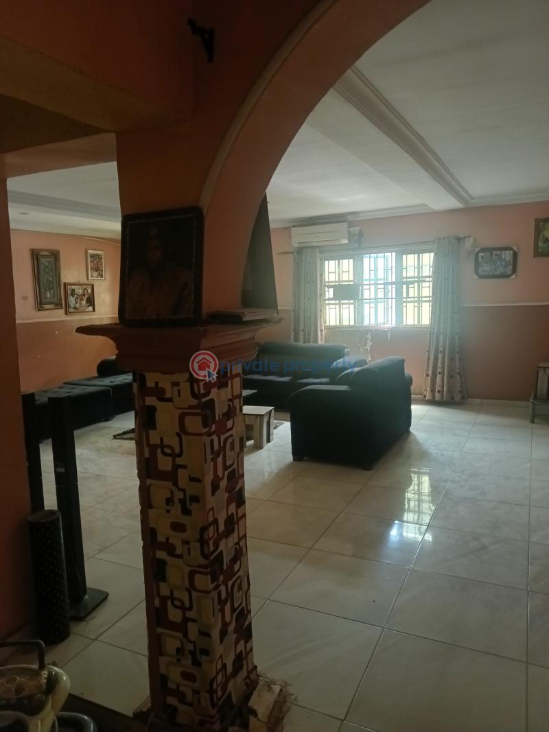 8 bedroom Detached Duplex For Sale Aga Tuntun By Borokini Ikorodu Lagos - 5