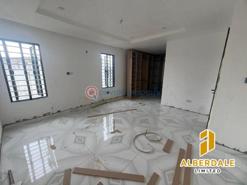 5 bedroom Detached Duplex For Sale Gbagada Lagos - 1