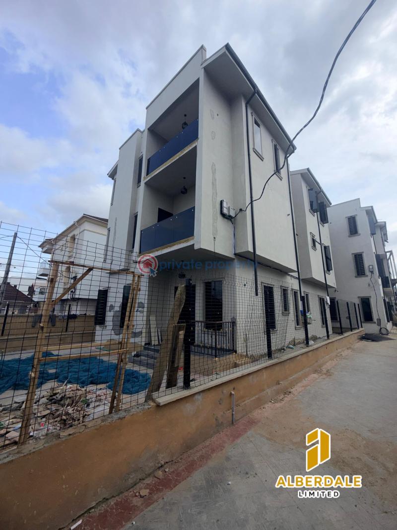 5 bedroom Detached Duplex For Sale Gbagada Lagos - 0