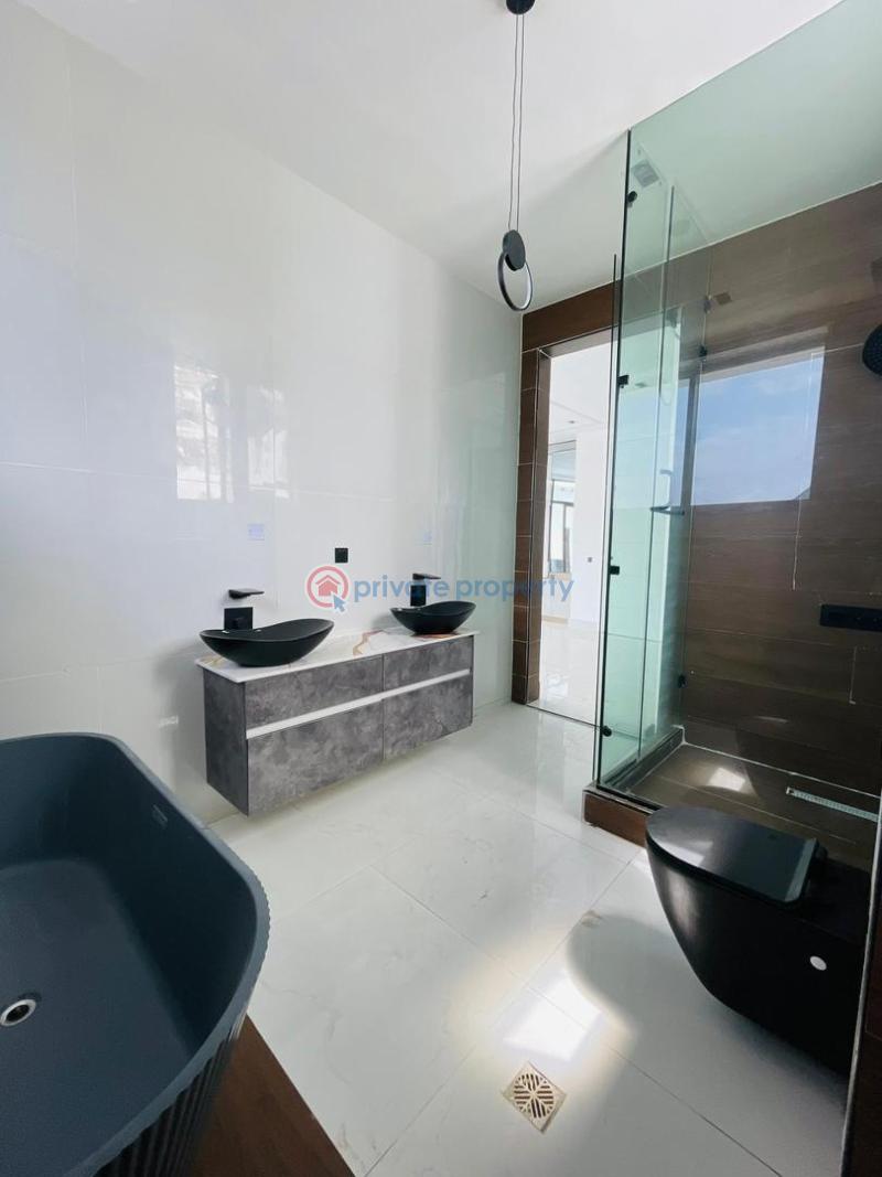 5 bedroom Detached Duplex For Sale Second Toll Gate Lekki Phase 2 Lagos - 10