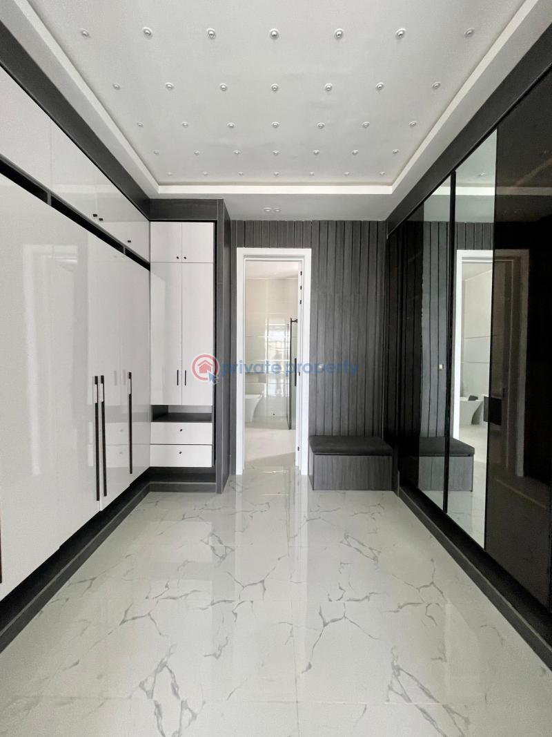 5 bedroom Detached Duplex For Sale Estate Ikota Lekki Lagos - 21