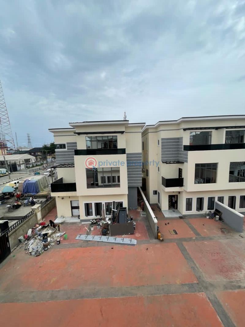 5 bedroom Duplex For Sale Jakande Lekki Lagos - 12