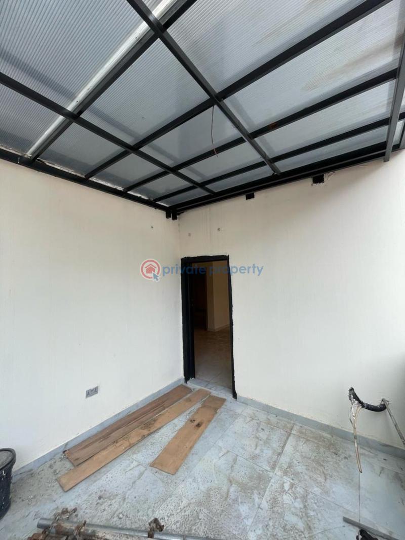 5 bedroom Duplex For Sale Jakande Lekki Lagos - 0