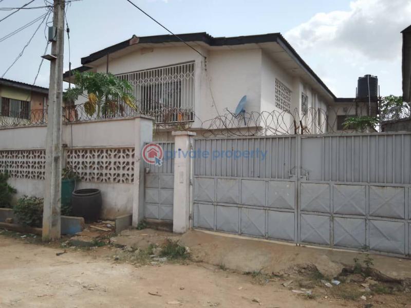10 bedroom House For Sale Close To Egbeda Alimosho Lagos - 3
