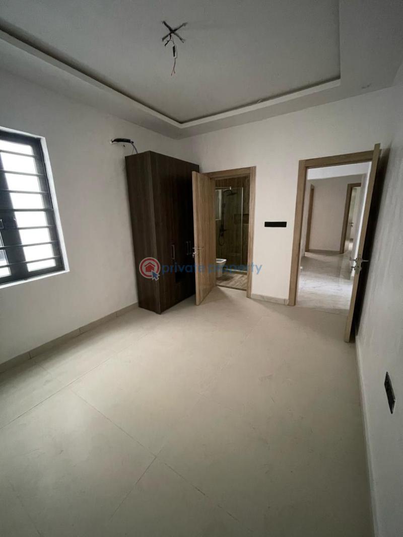 5 bedroom Detached Duplex For Sale Ologolo Lekki Lagos - 5