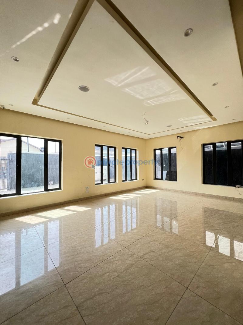 6 bedroom Semi detached Duplex For Sale Lekki Phase 1 Lagos - 1