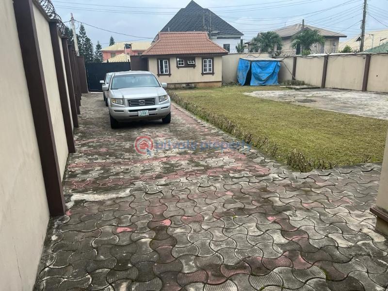 For sale 3 bedroom Bungalow Maplewood Estate Oko Oba Agege Lagos (PID