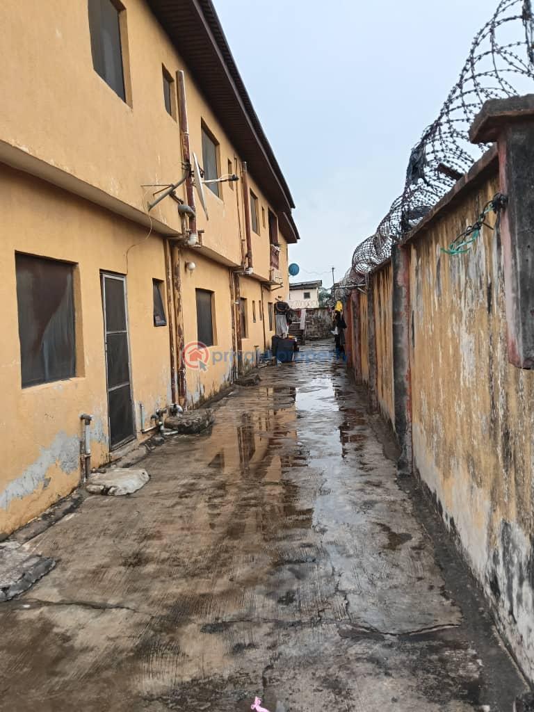 10 bedroom House For Sale Akowonjo Alimosho Lagos - 5