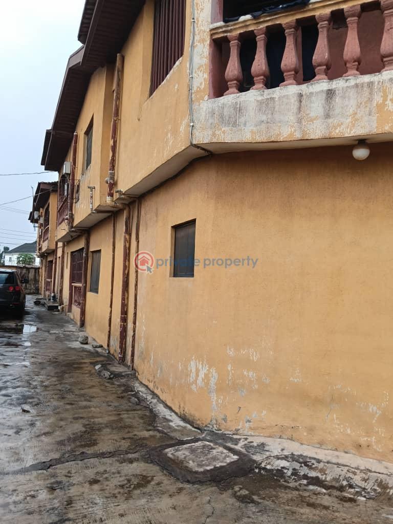 10 bedroom House For Sale Akowonjo Alimosho Lagos - 9