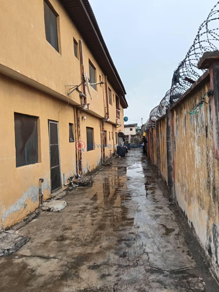 10 bedroom House For Sale Akowonjo Alimosho Lagos - 0