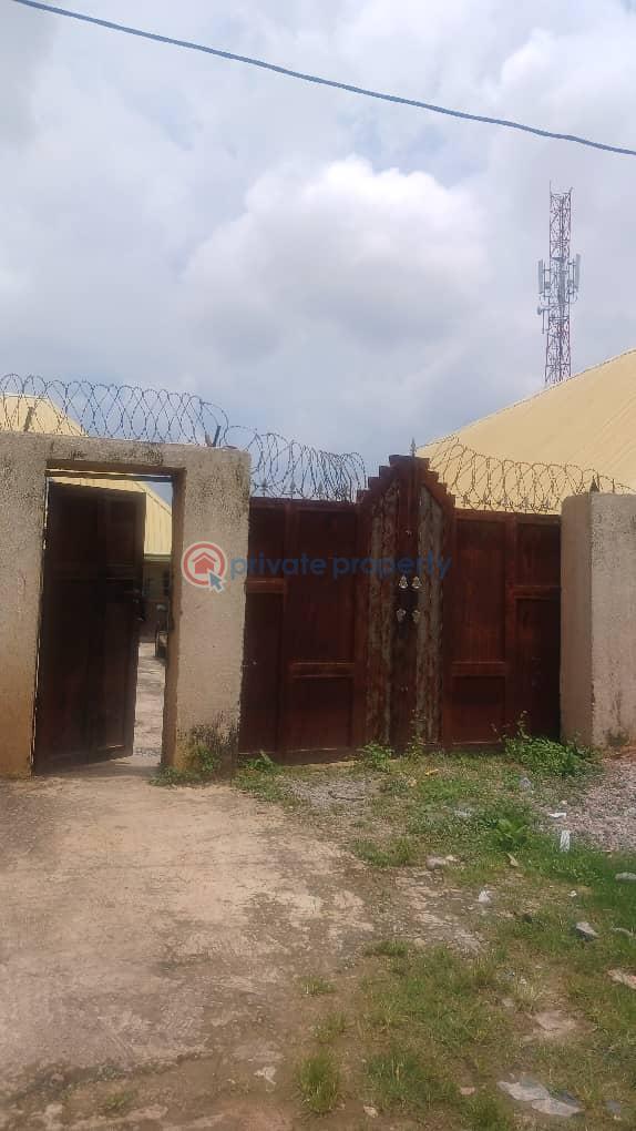 1 bedroom Block Of Flats For Sale After Church Road, New Karu Nassarawa - 2