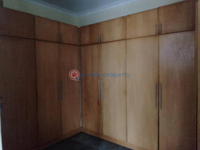 8 bedroom Detached Duplex For Sale Estate Lekki Ajah Lagos - 5