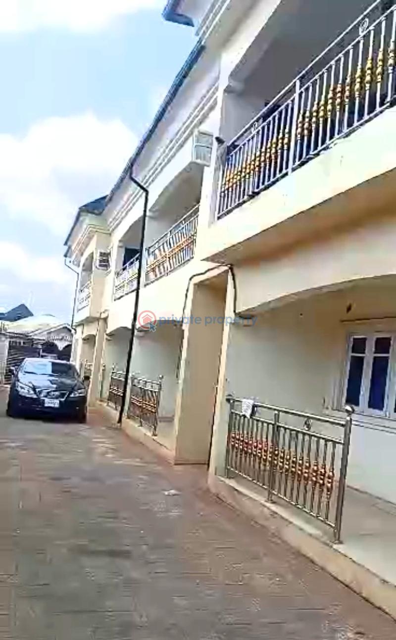 Block Of Flats For Sale It's On The Street Behind Rock Of Ages Christian Assembly, Just Few Poles Away From Sapele Rd. Benin City. Benin Edo - 4