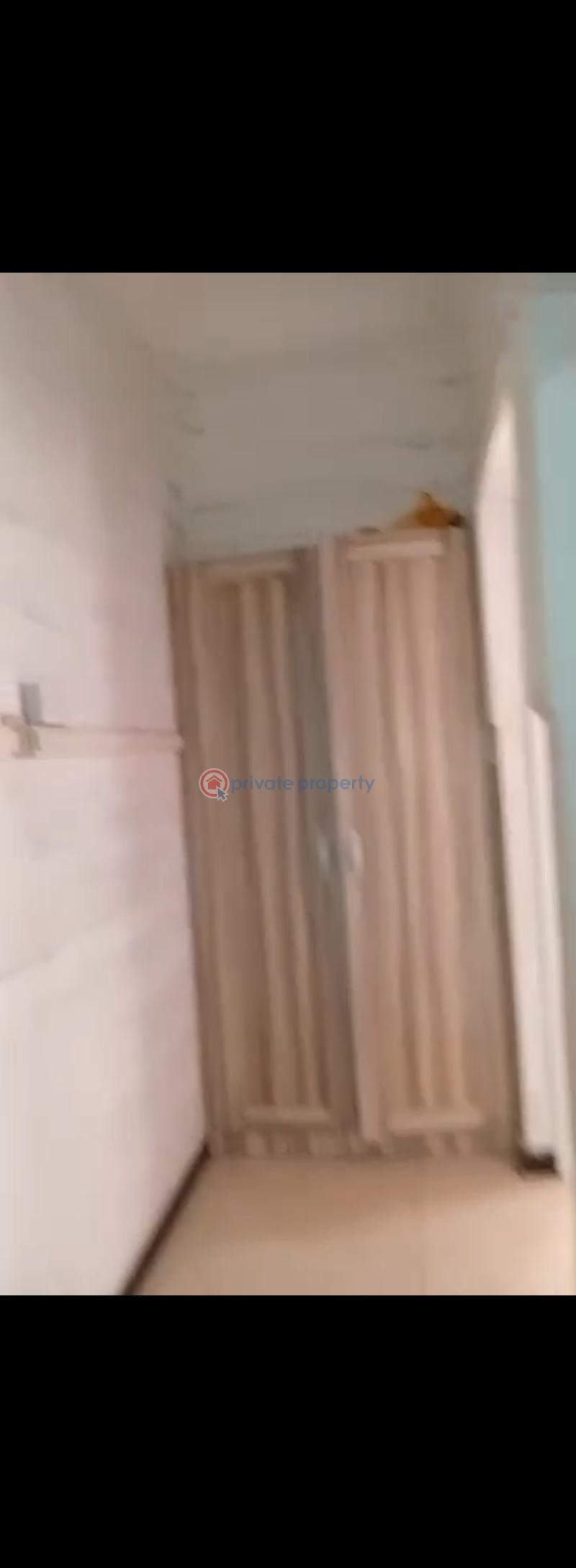 3 bedroom Bungalow For Rent Von Axis Lugbe Abuja Phase 4  - 8