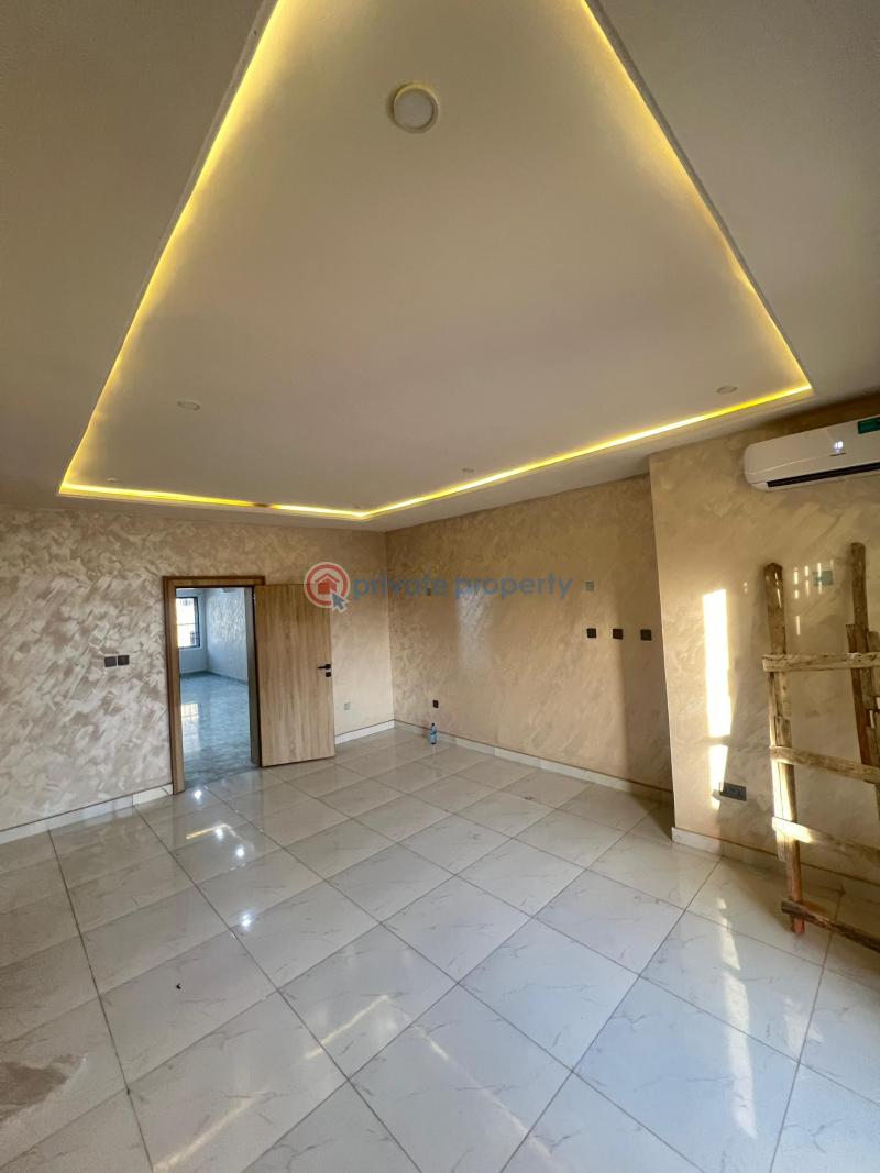 4 bedroom Terraced Duplex For Rent Guzape Main Guzape Abuja Phase 1  - 3