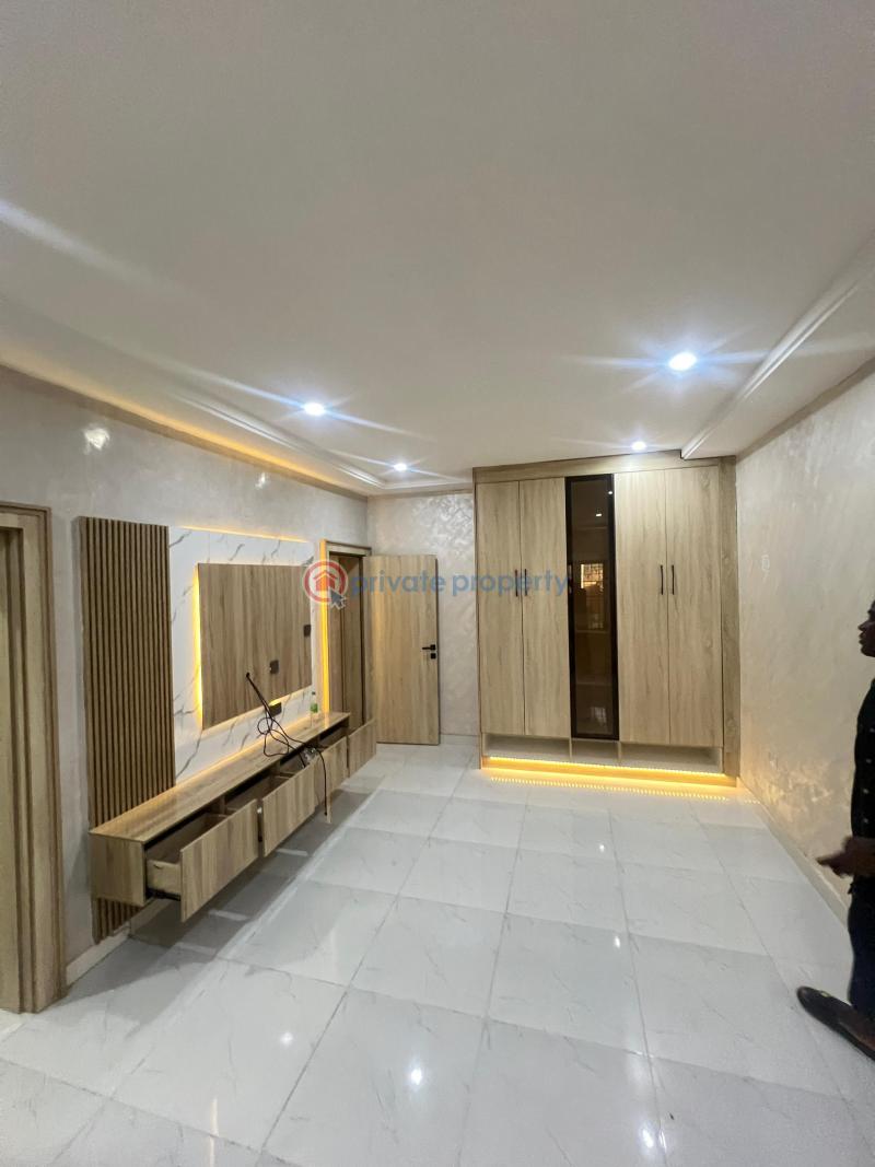 4 bedroom Terraced Duplex For Rent Guzape Main Guzape Abuja Phase 1  - 10