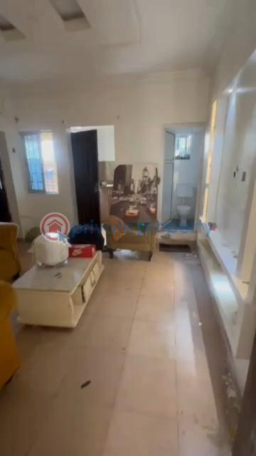 1 bedroom Mini Flat For Rent Adebisi Street, Alagomeji Yaba Lagos Alagomeji Yaba Lagos - 2